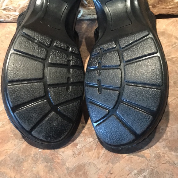 BOLO black paisley print slip on clogs - Picture 8 of 11